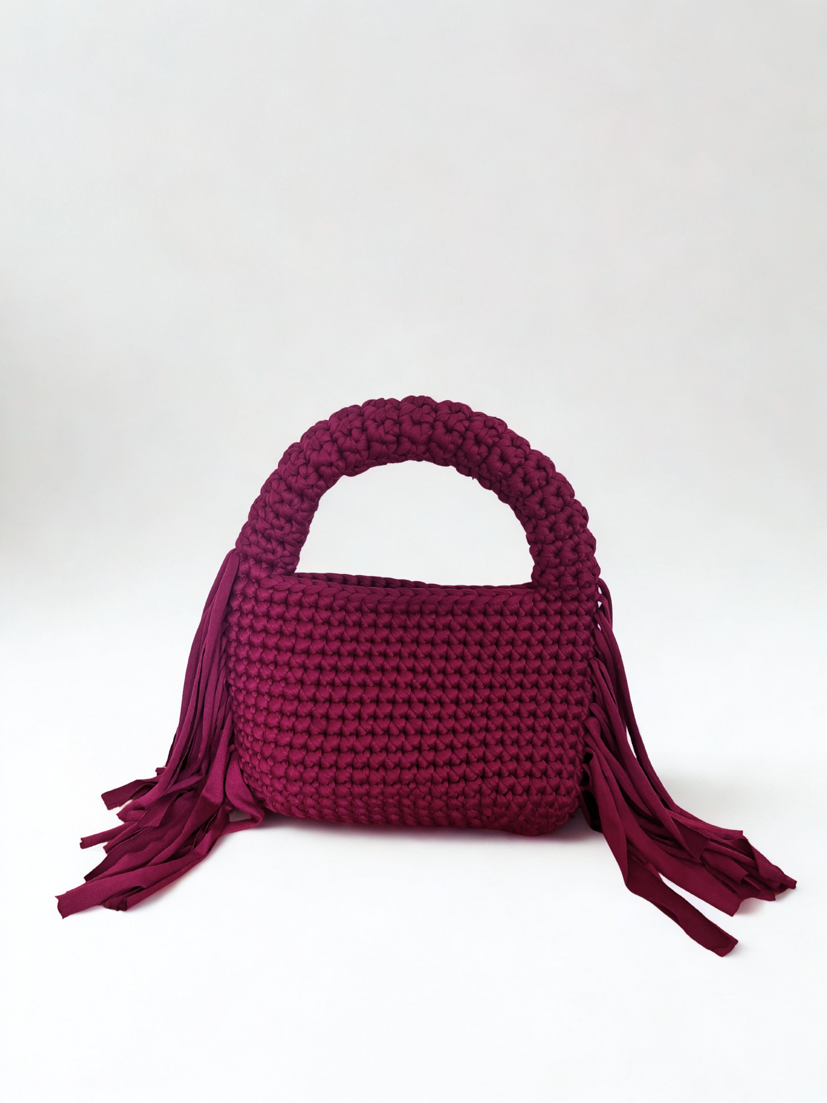 CROISSANT Crochet bag BORDEAUX